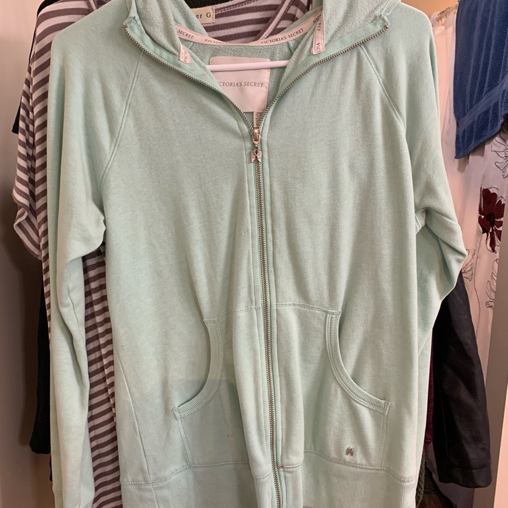 VS zip up sweatshirt